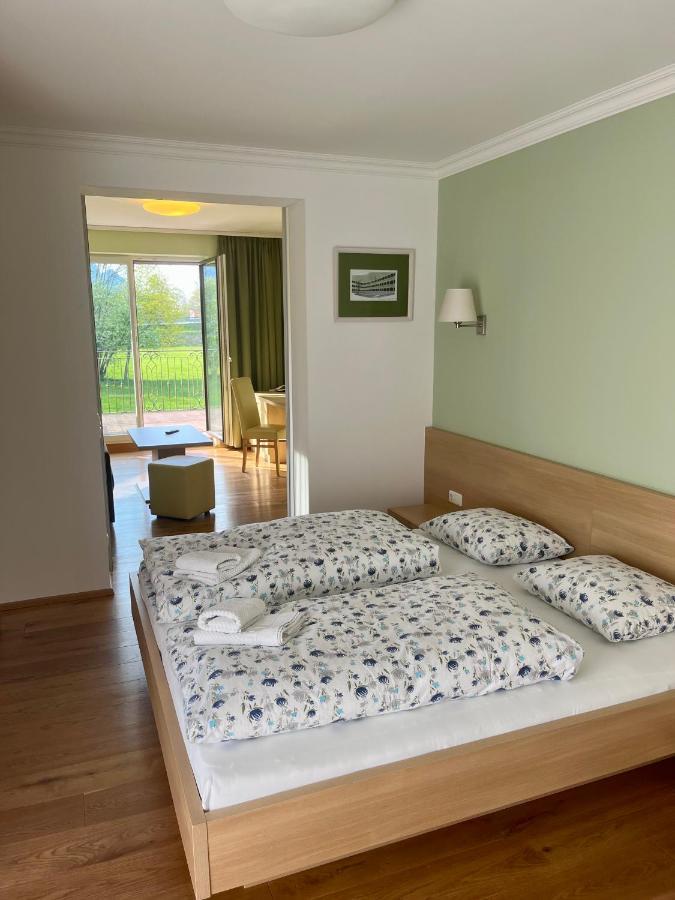 Pension Sommerauer Hallein Exterior foto